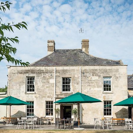The Castle Inn Bradford-On-Avon Exterior foto